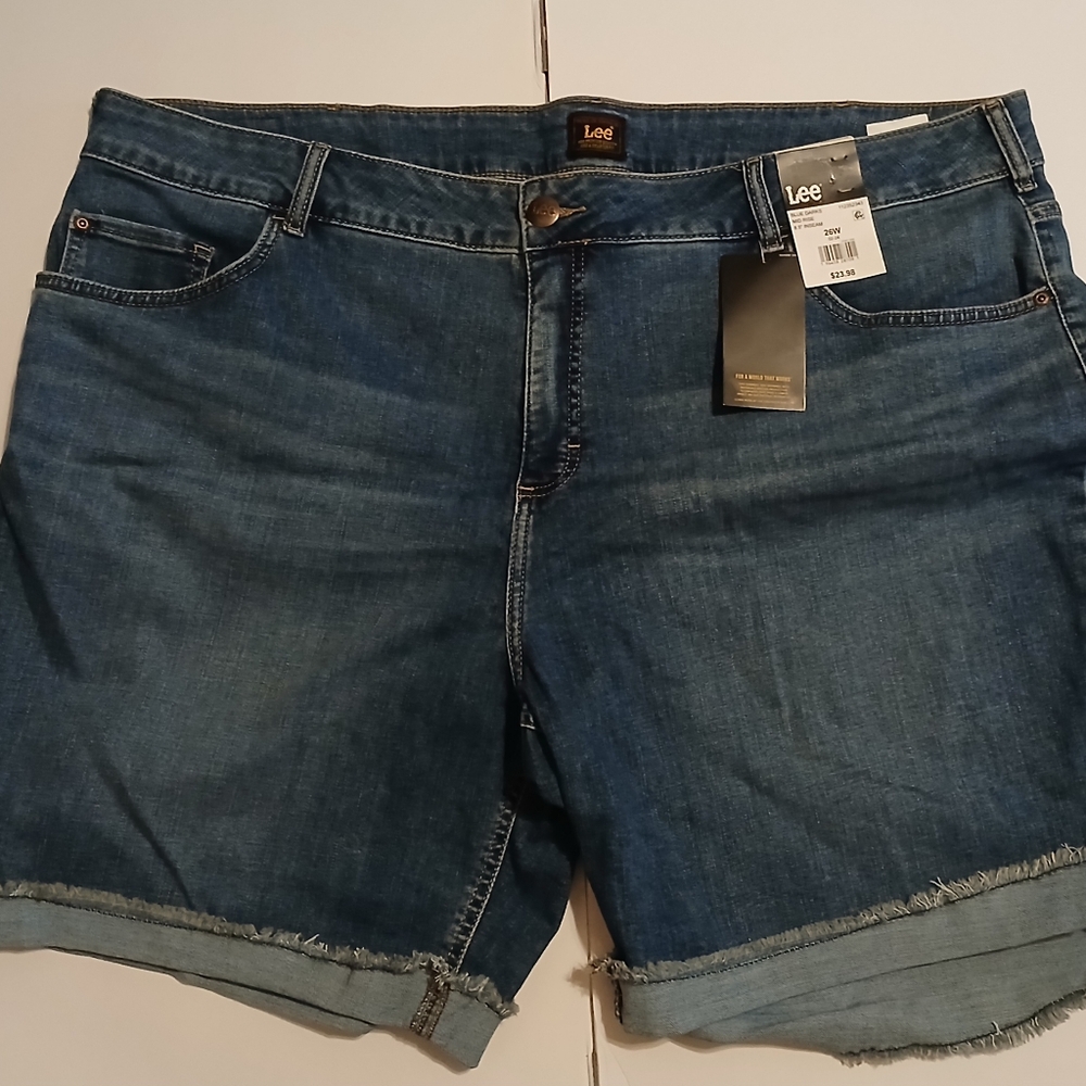 Womens 26W Midrise Lee Jean Shorts